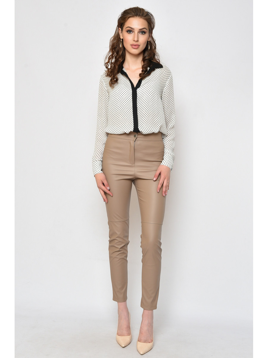Штаны женские эко кожа бежевого цвета 62 160133C