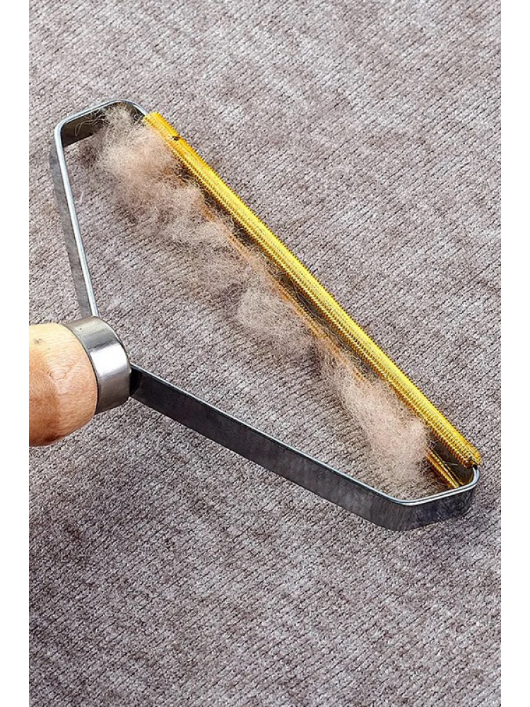 Щетка для чистки ковров от шерсти 166338C