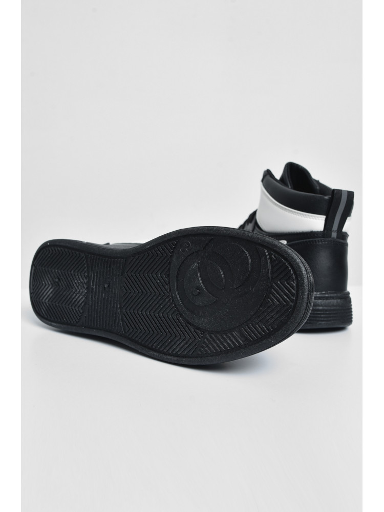 Кросівки чоловічі чорно-білого кольору на шнурівці YB036-5 172363C