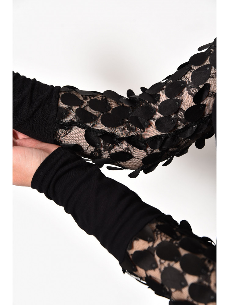 Блуза жіноча однотонна чорного кольору 173618C