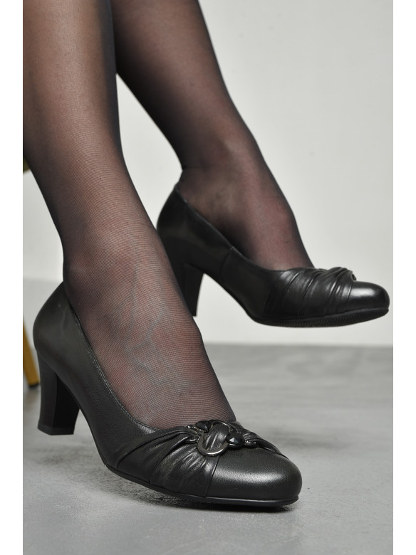 Туфли женские черного цвета 173883C