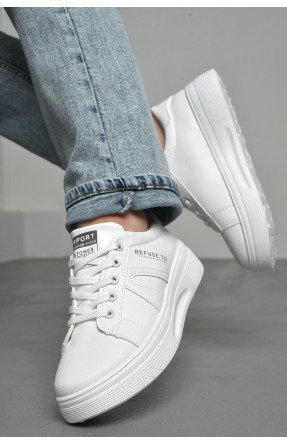 Кросівки жіночі білого кольору на шнурівці 88-92-1 174251C
