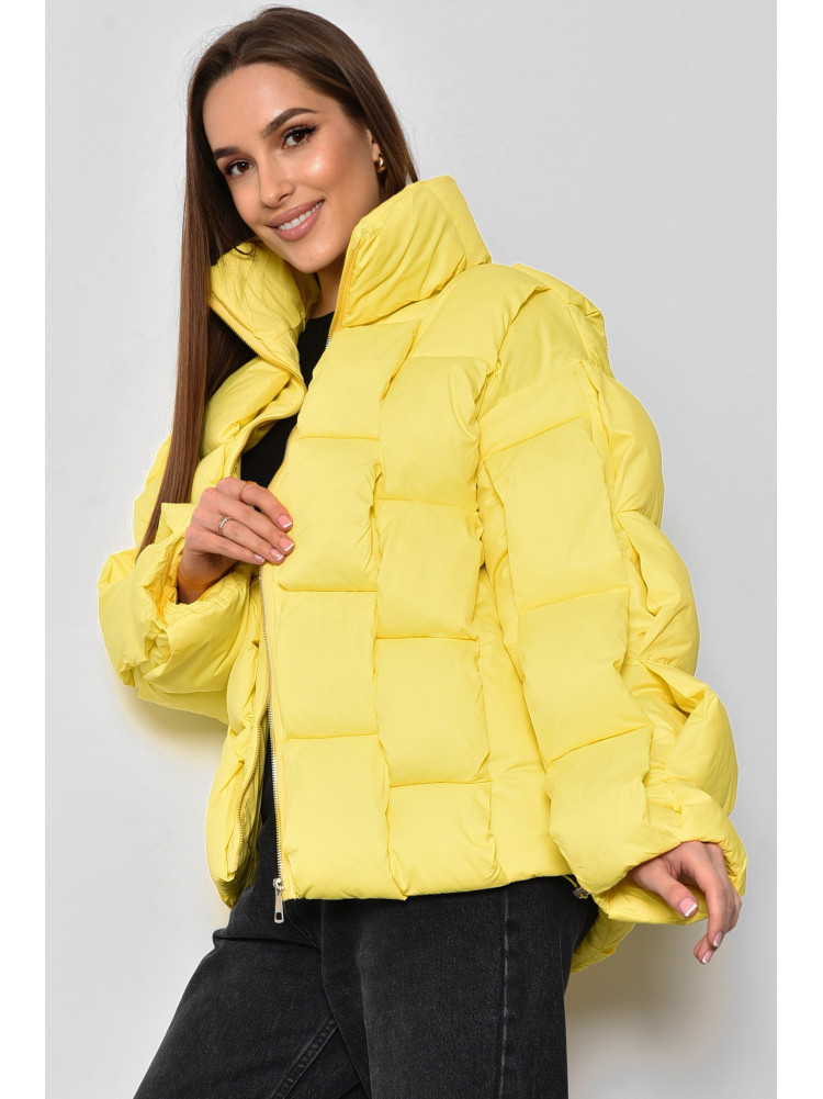 Куртка женская еврозима желтого цвета 8063 174367C