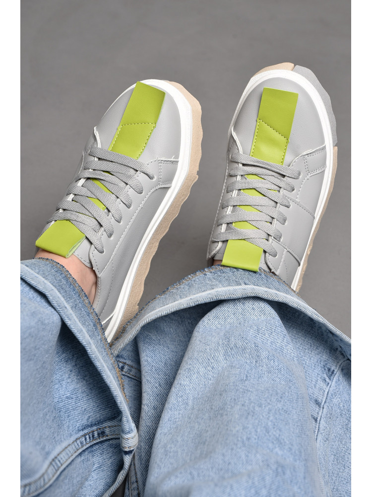 Кросівки жіночі сірого кольору на шнурівці А017 176348C