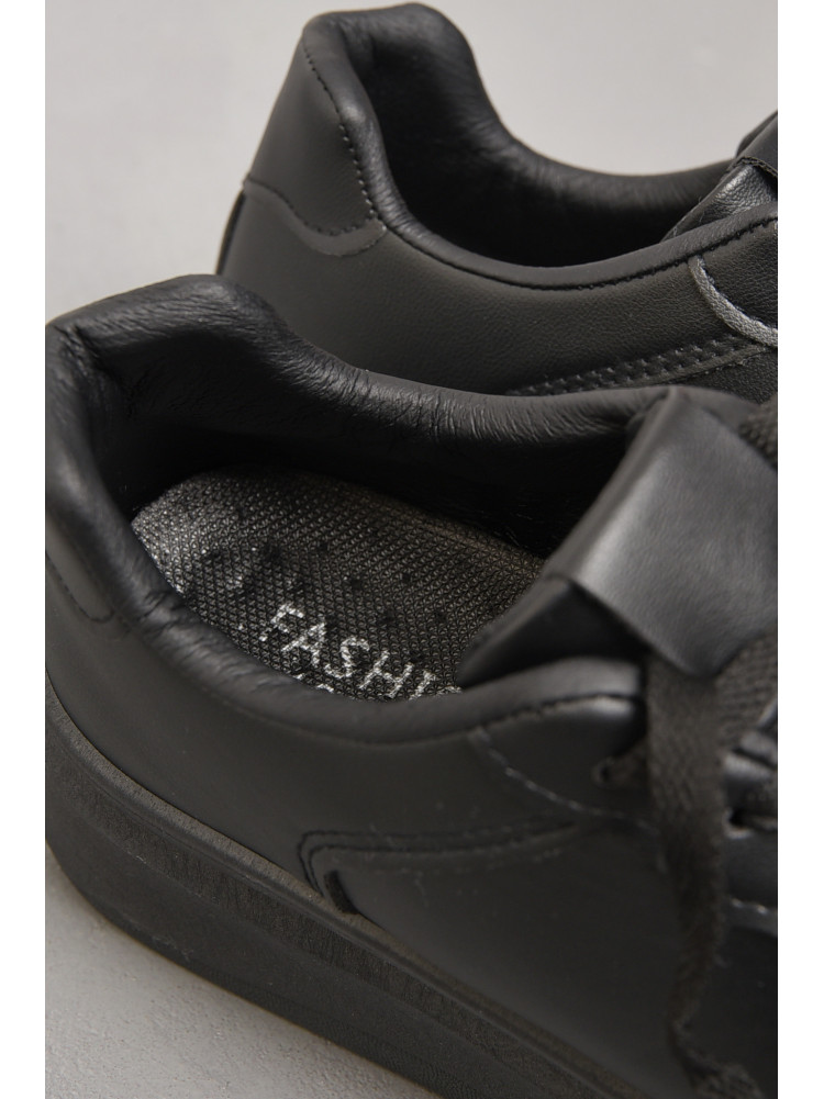 Кросівки жіночі чорного кольору на шнурівці 188-214 176791C