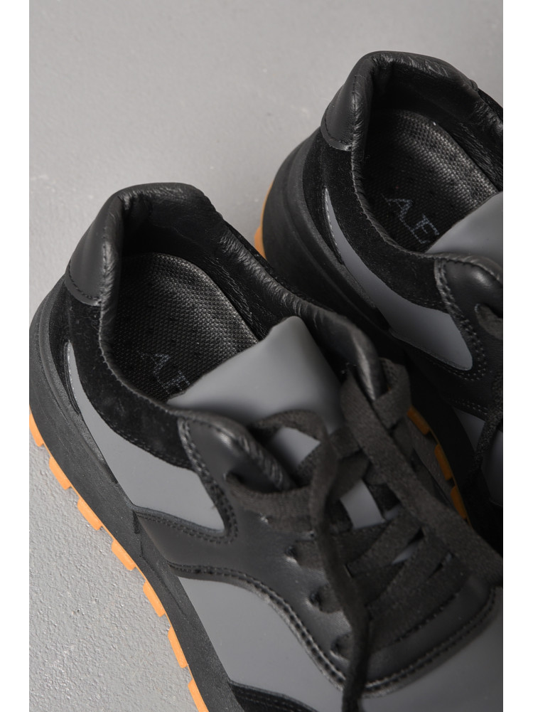 Кросівки жіночі чорного кольору з сірим на шнурівці 542-114 176871C