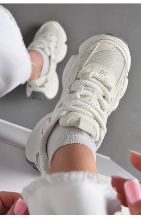Кросівки жіночі білого кольору на шнурівці 803-2 178090C