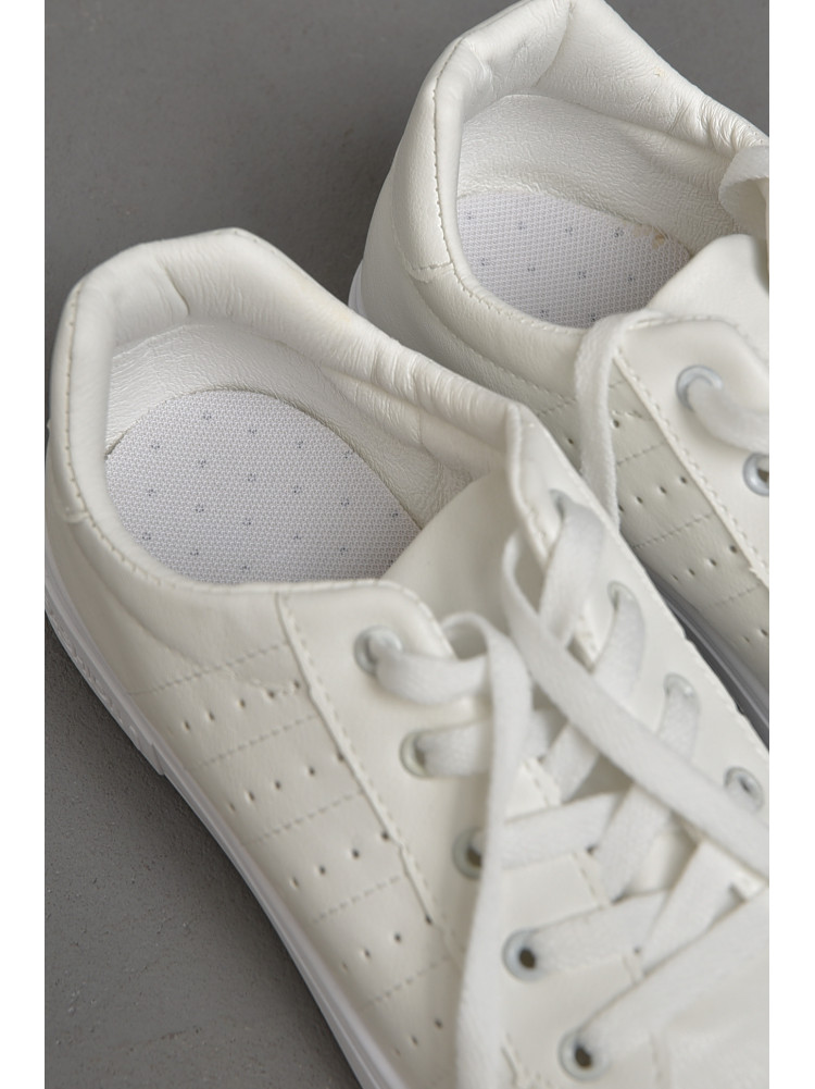 Кросівки жіночі білого кольору на шнурівці 88-68-1 178222C