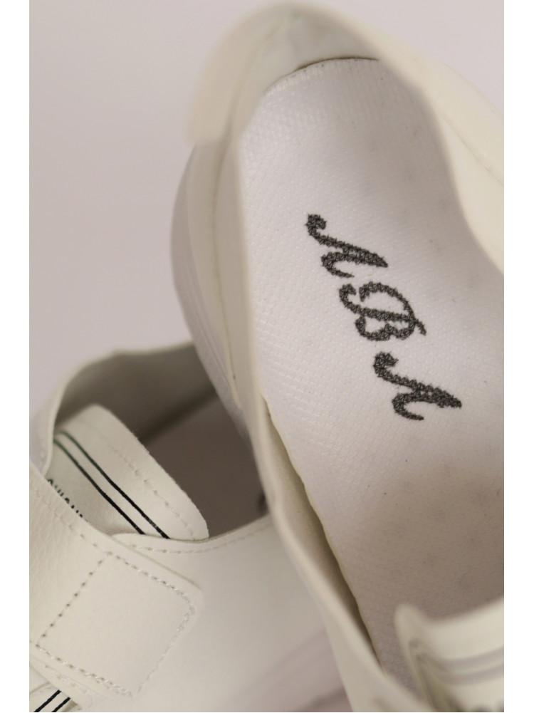 Кросівки жіночі білого кольору на ліпучці 77-93-1 178262C