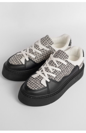 Кросівки жіночі чорно-білого кольору на шнурівці 2024-67-1 178308C