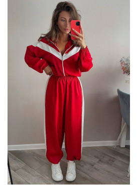 Костюм жіночий червоного кольору 1460 190654C