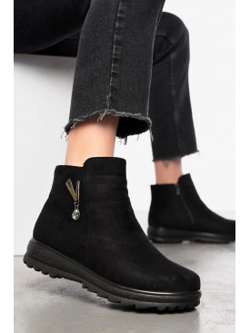 Черевики жіночі зимові чорного кольору 8196-15 197562C Черевики жіночі зимові чорного кольору 8196-15 197562C