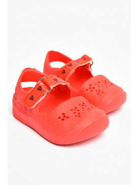 Босоніжки-піна для дівчинки однотонні червоного кольору 203798C Босоніжки-піна для дівчинки однотонні червоного кольору 203798C