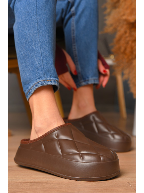 Галоши женские без задника утепленные коричневого цвета 602 205555C