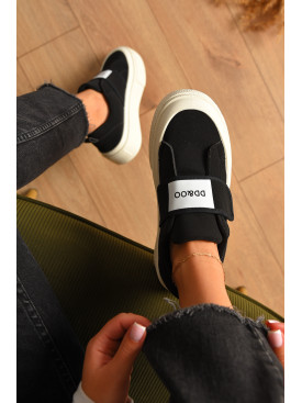 Кросівки жіночі чорного кольору W6603-322 205829C