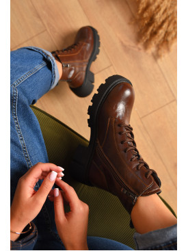 Черевики жіночі демісезонні коричневого кольору 707-5 205929C