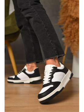 Кроссовки женские черно-белого цвета на шнуровке А70-3 206169C