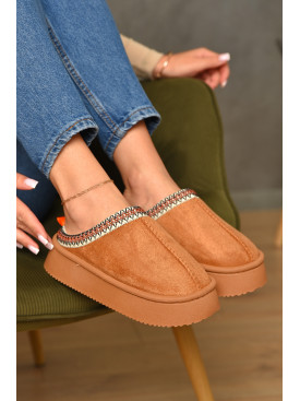 Домашние тапочки женские на меху коричневого цвета WF6026 206359C