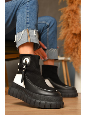 Черевики жіночі демісезонні чорно-білого кольору JP15 207377C
