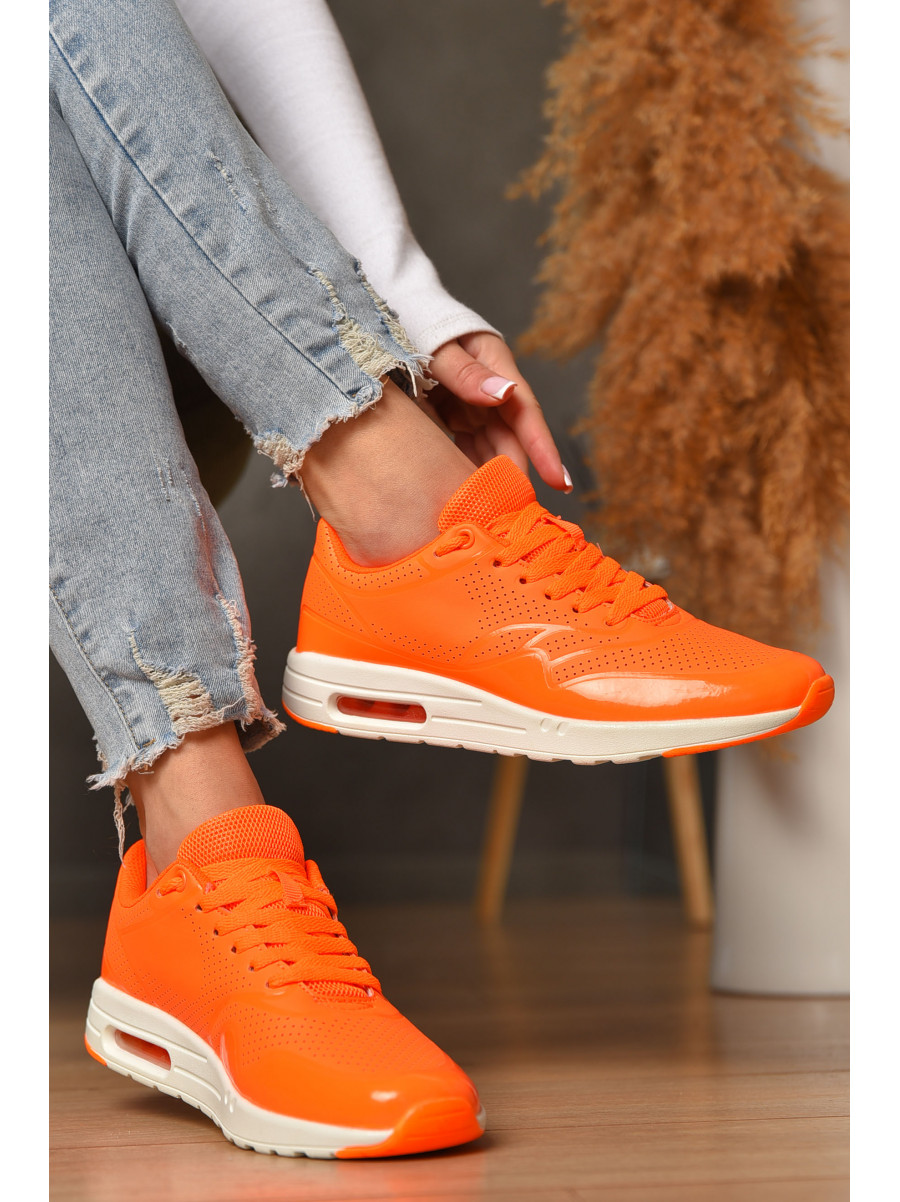 Кроссовки женские оранжевого цвета S-03 207432C