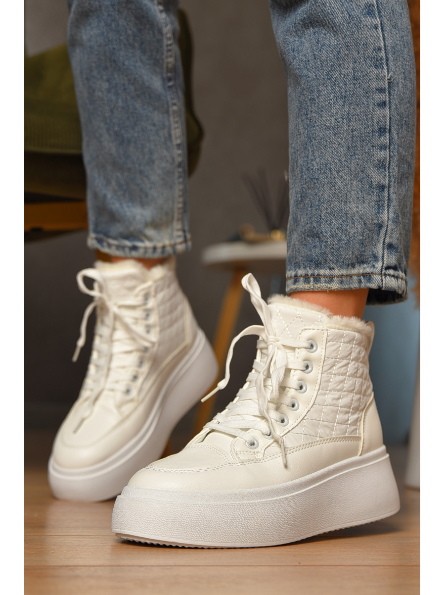 Ботинки женские зимние белого цвета 2024-20-3 207447C