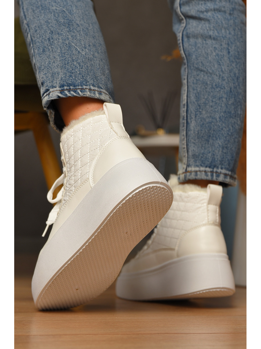 Ботинки женские зимние белого цвета 2024-20-3 207447C