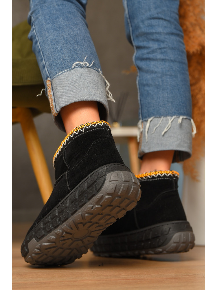 Уггі жіночі на хутрі чорного кольору MY-17 207489C