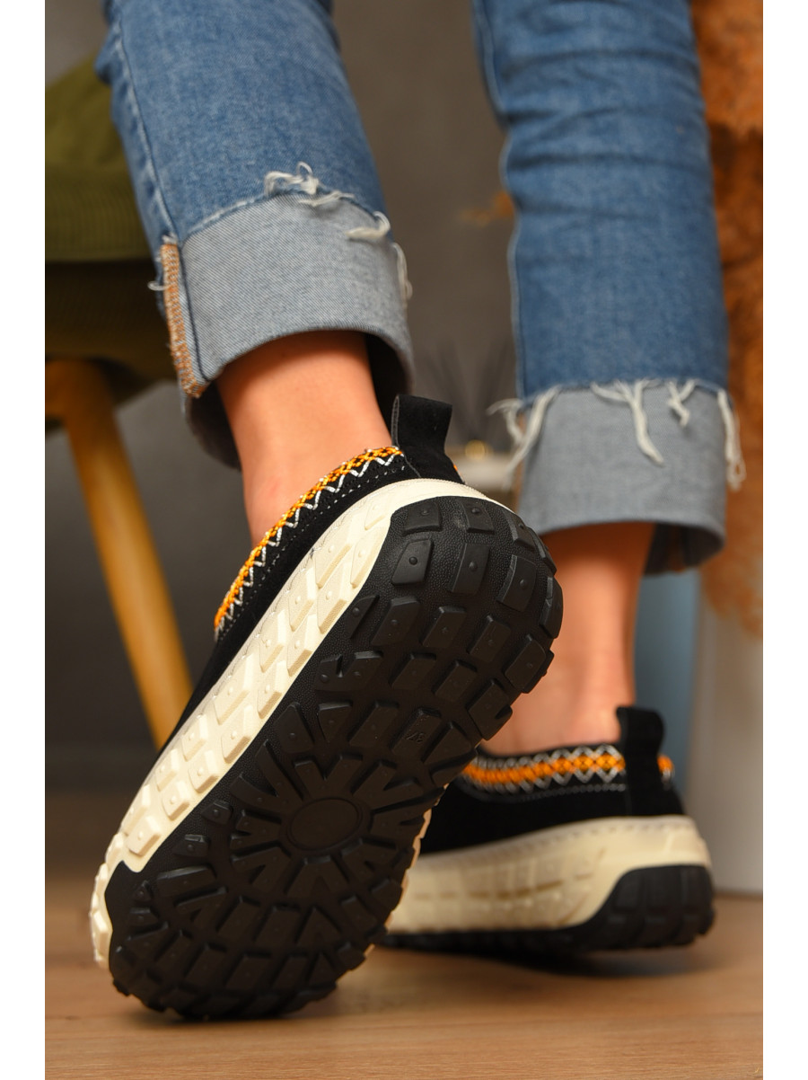 Уггі жіночі на хутрі чорного кольору MY-1 207492C