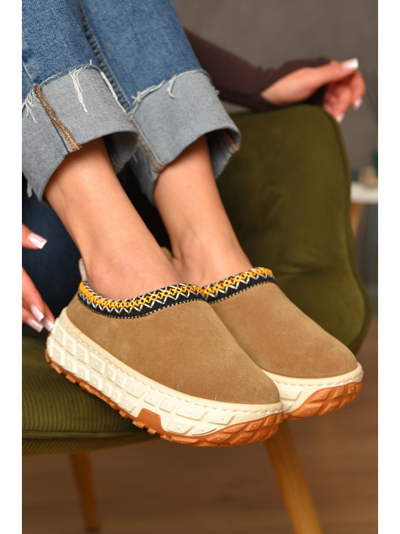 Уггі жіночі на хутрі бежего кольору MY-1 207494C