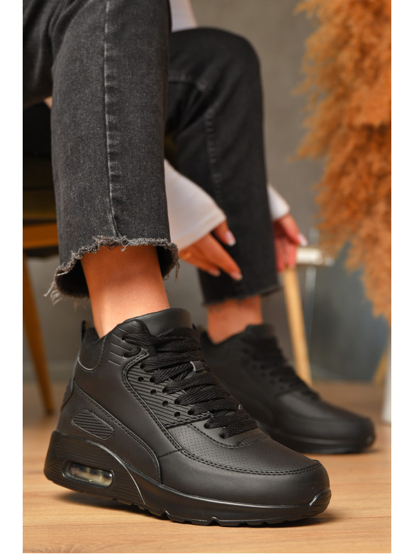 Кросівки жіночі чорного кольору s29 207597C