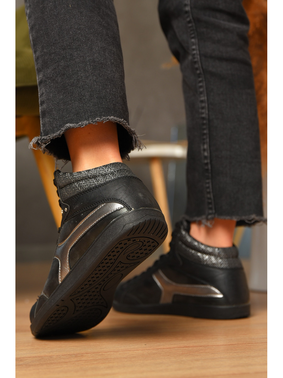 Кроссовки женские черного цвета 395-2 207612C