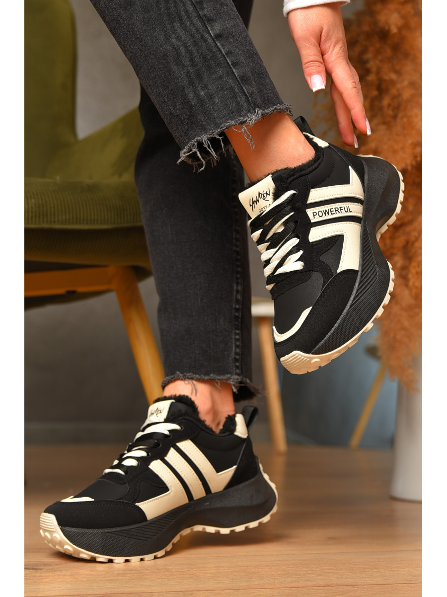 Кроссовки женские зимние черного цвета на шнуровке х558-1 207625C