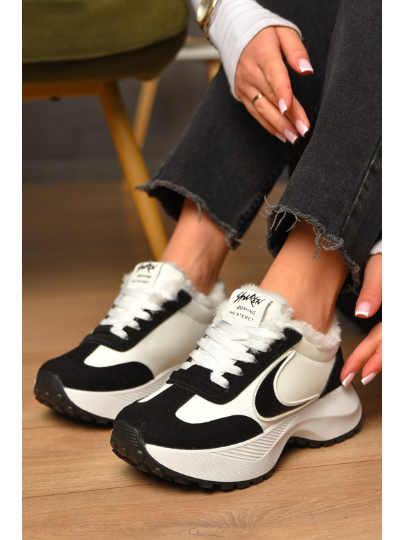 Кроссовки женские зимние черно-белого цвета на шнуровке х556-1 207627C