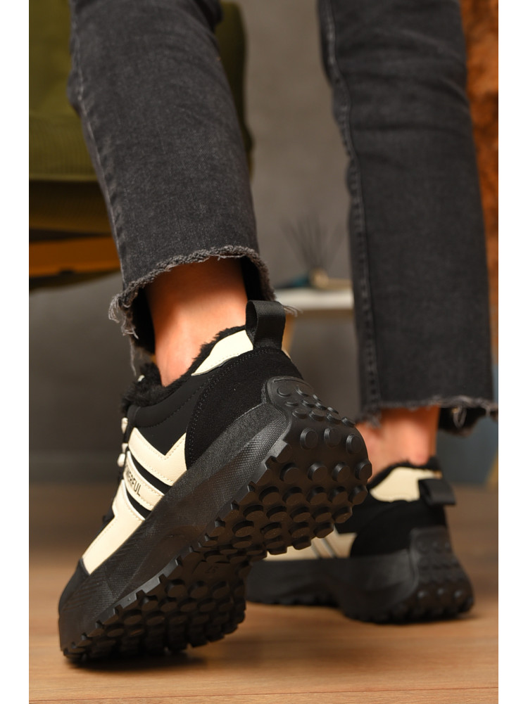 Кроссовки женские зимние черного цвета на шнуровке х556-6 207628C