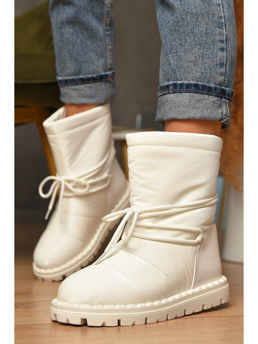 Дутики женские на меху белого цвета 88605-2 207632C