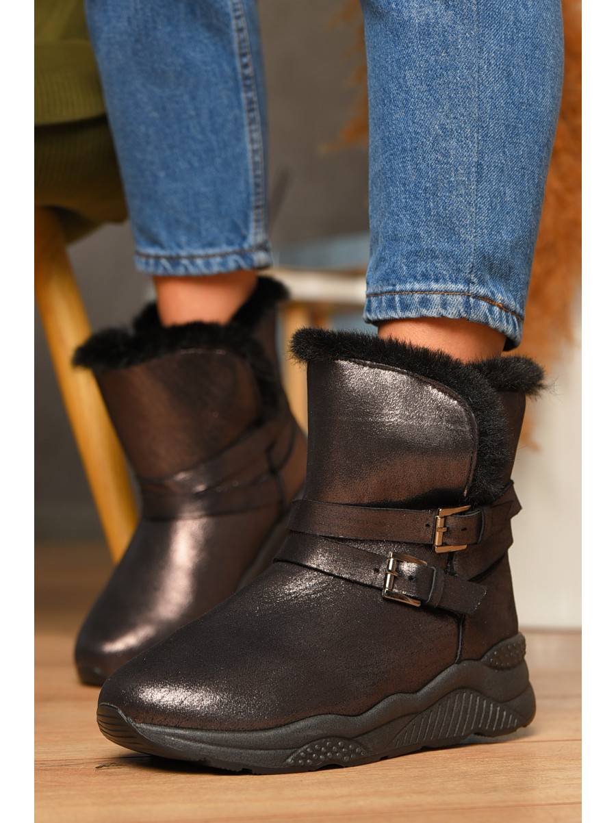 Уггі жіночі темно-коричневого кольору на хутрі 747-3 207781C