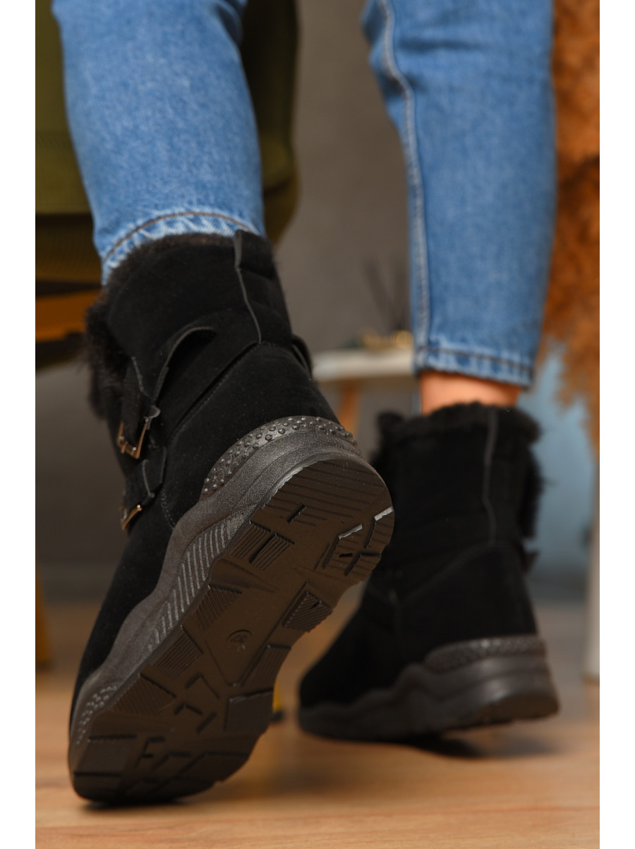 Уггі жіночі чорного кольору на хутрі 747-3 черные 207782C