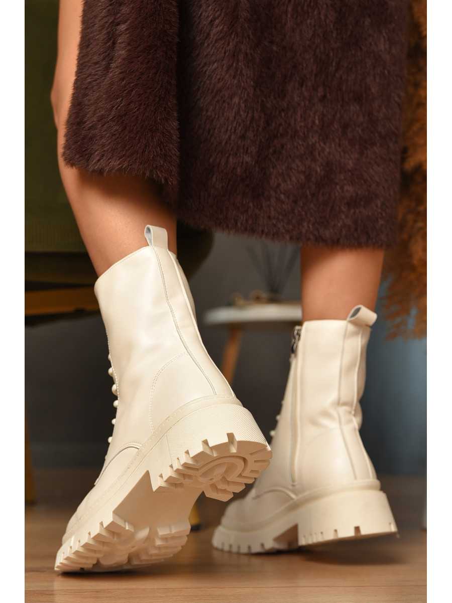 Ботинки женские зимние светло-бежевого цвета Z 2-2 208049C