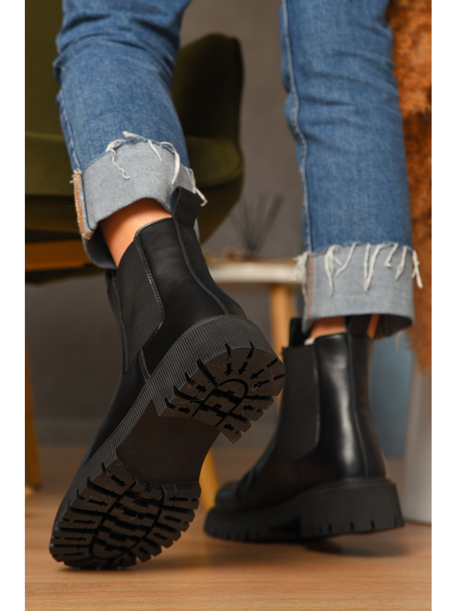 Ботинки женские зимние черного цвета 193 208055C