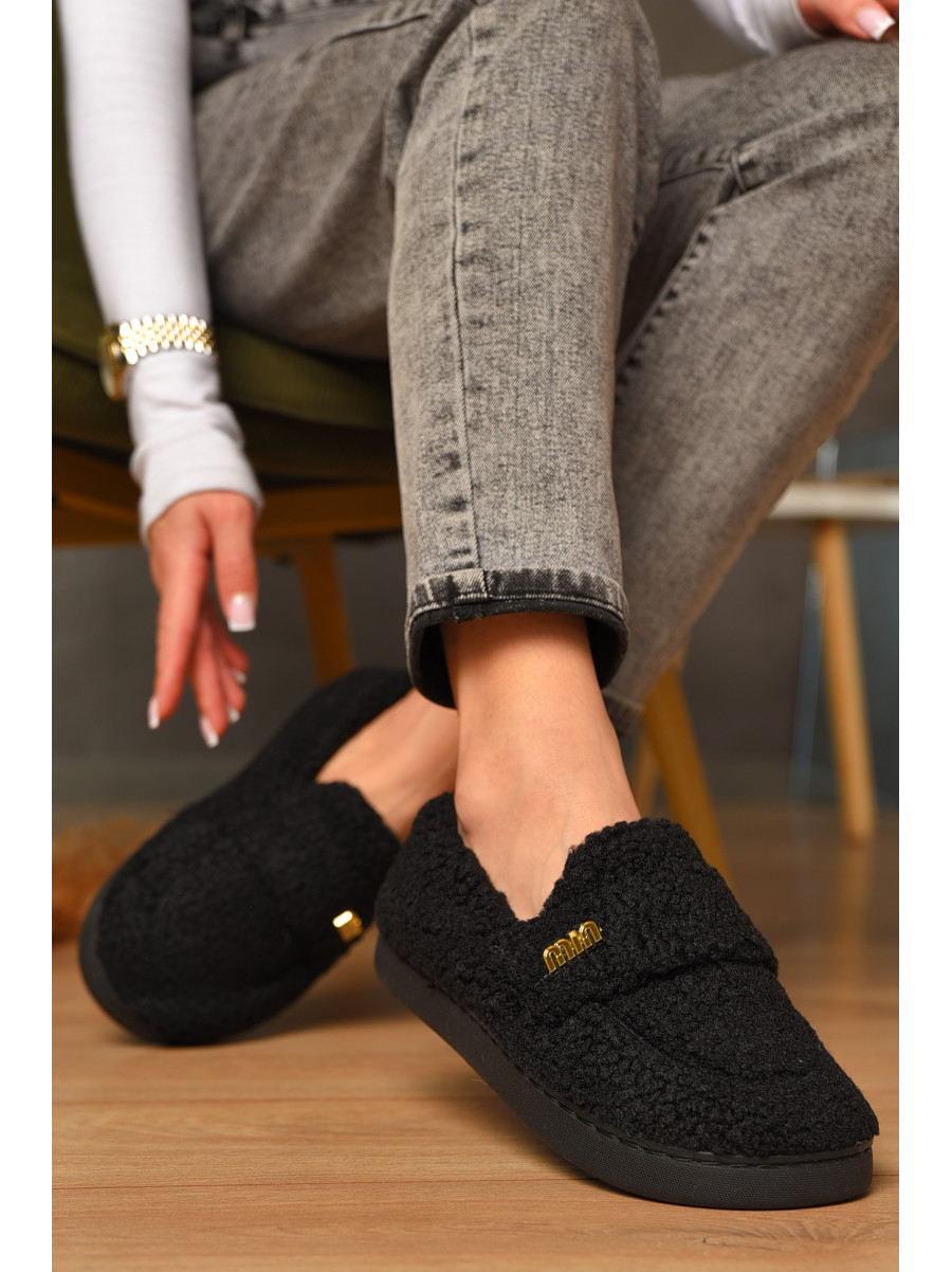 Домашние тапочки женские на меху черного цвета 10240 208056C