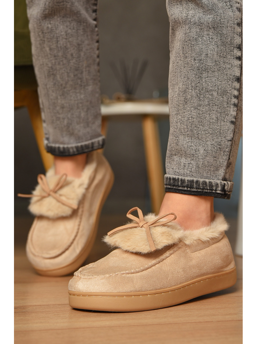 Домашние тапочки женские на меху светло-бежевого цвета 10154 208066C