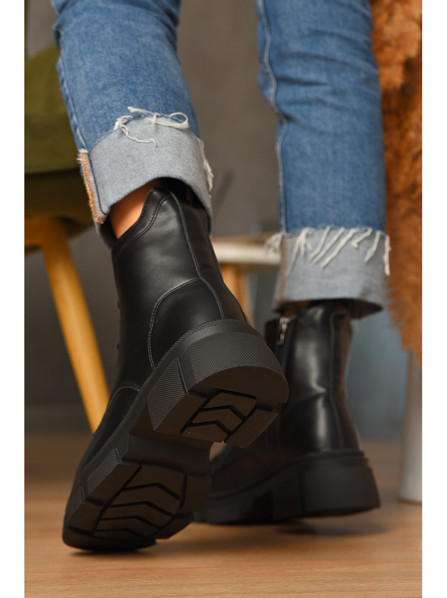 Ботинки женские зимние черного цвета F70 208074C