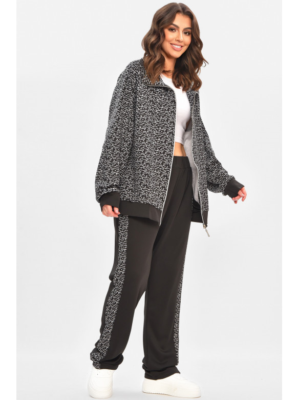 Костюм жіночий чорного кольору з принтом 208167C