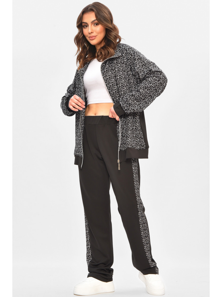 Костюм жіночий чорного кольору з принтом 208167C