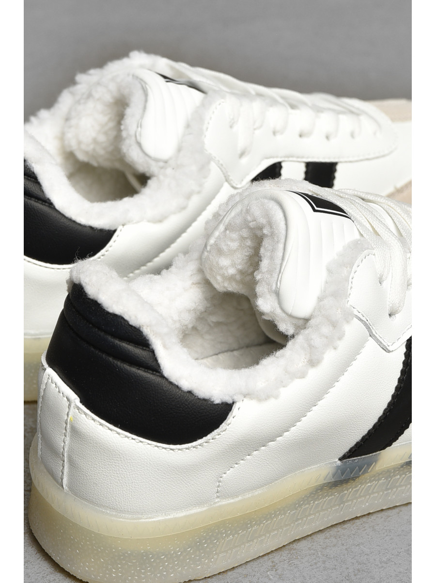 Кросівки чоловічі зима білого кольору на шнурівці 690-3 208225C