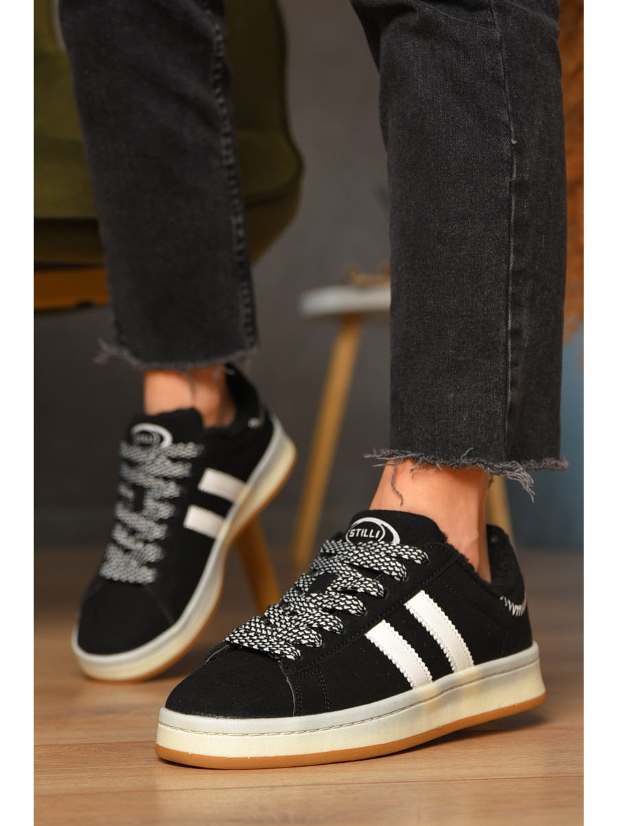 Кросівки жіночі зима чорного кольору на хутрі 670-11 208228C