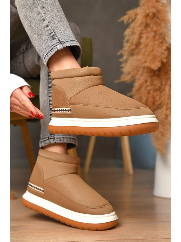 Уггі жіночі на хутрі бежевого кольору 9700-7 208259C