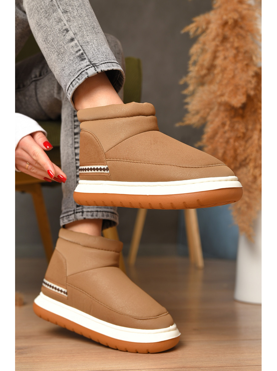 Уггі жіночі на хутрі бежевого кольору 9700-7 208259C