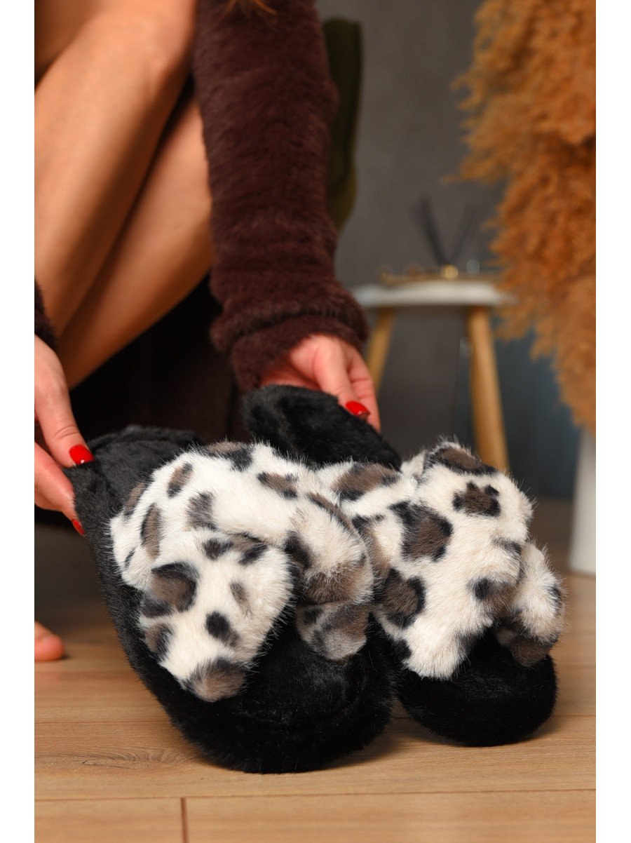 Тапочки домашние женские меховые молочного цвета А8142 208274C