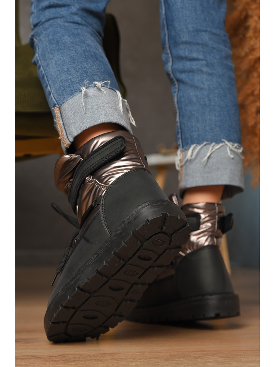 Дутики жіночі на хутрі чорно-коричневого кольору В07-1 208297C